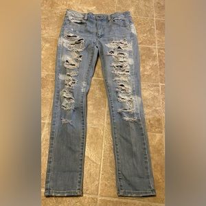 American Eagle low rise Skinny Jeans